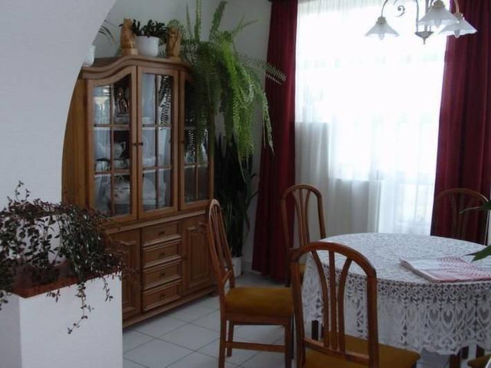 Gîte pour 8 personnes, avec Terrasse et Jardin dans Koroshegy - 3