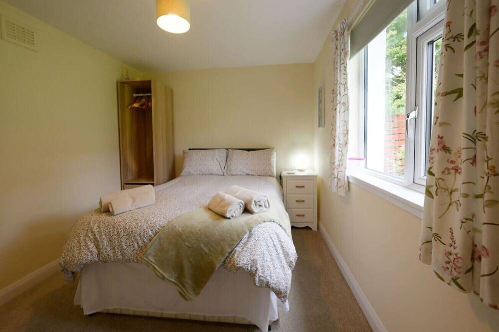 Ardview Cottage in Dunbeg in Oban, Loch Linnhe