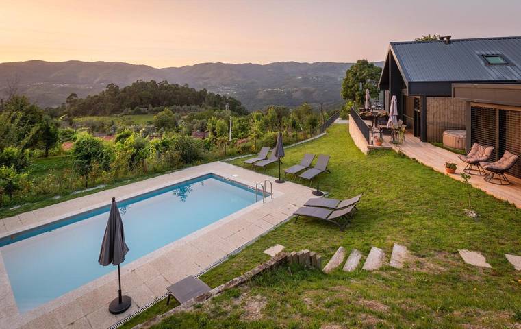 Casa rural para 4 personas, con Balcón además de Jacuzzi y Jardín en Distrito de Braga - 4