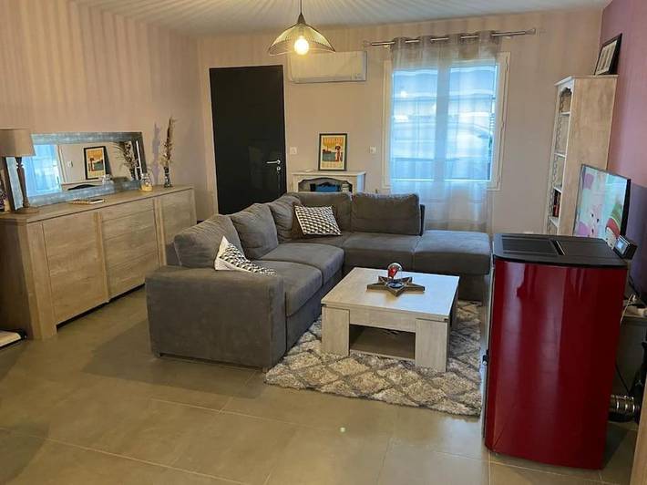 Gîte pour 5 personnes, avec terrasse et jardin à Chailles