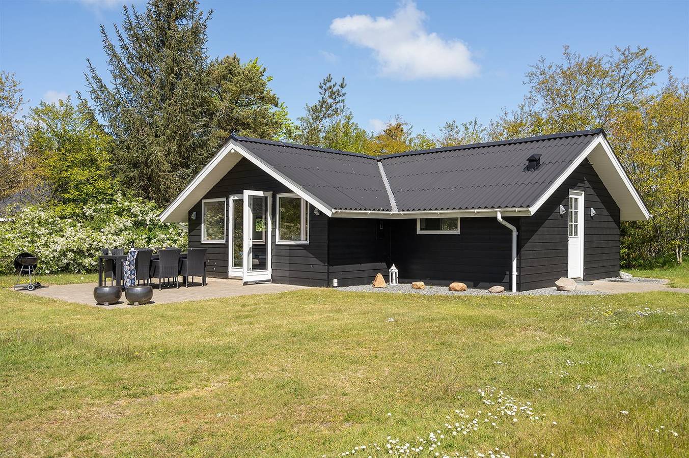 2 bedroom pet friendly home in Tarm in Skaven Strand, Ringkøbing Fjord