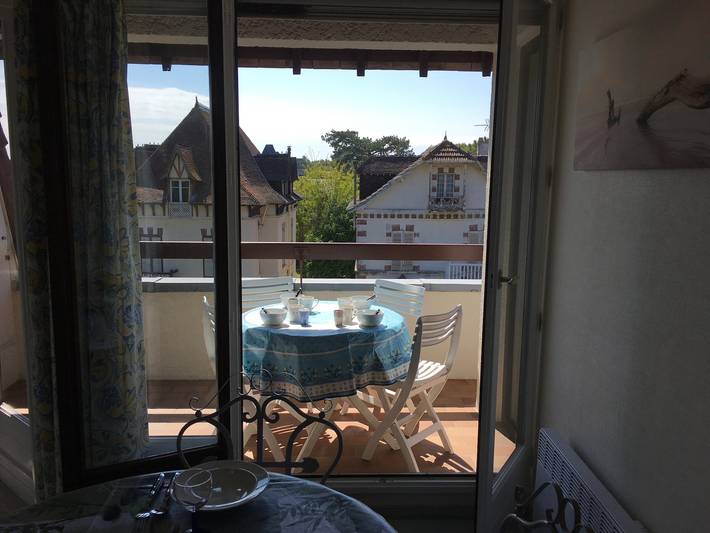 Gîte pour 4 personnes, avec balcon dans Grand Casino de Cabourg - 3