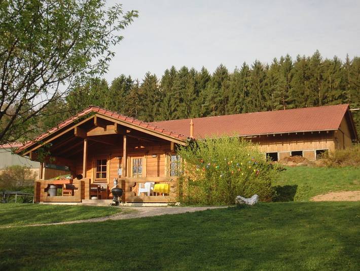 Ferienhaus für 4 Personen, mit Balkon und Balkon/Terrasse sowie Terrasse und Garten im Odenwald - 3