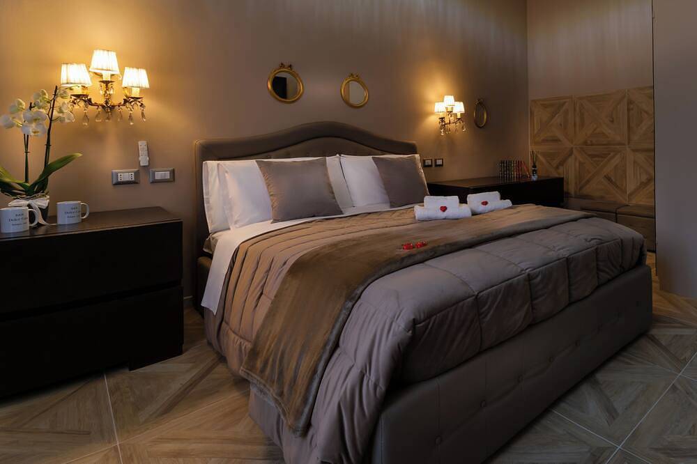 Appartamento intero, Dolce Casa B&B elegante e accogliente adults only a 5 minuti dall'autostrada in San Lazzaro di Savena, Provincia di Bologna