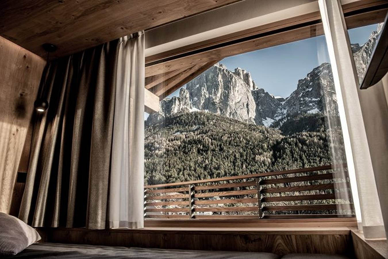 Ganze Wohnung, Ferienwohnung "Mysciliar Sky I" mit Bergblick, Wlan, Garten, Terrasse & Balkon in Seis am Schlern, Kastelruth