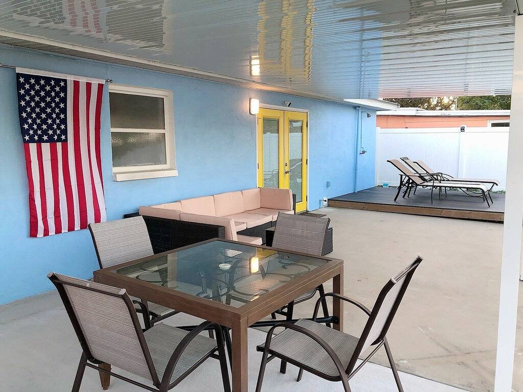 Water Front Home on Canal; Access to the Gulf of Mexico. in Hudson, Pasco County