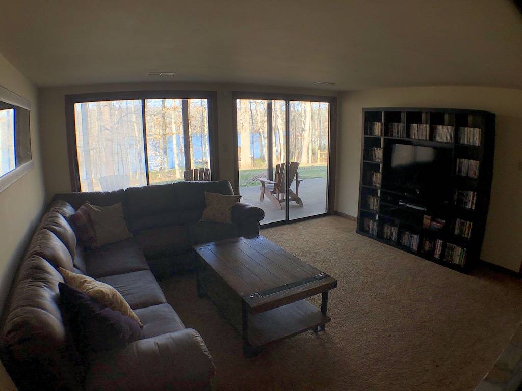 Haus am See mit abgelegener Bucht, Tiefwasserdock, viel Platz in Lake Anna