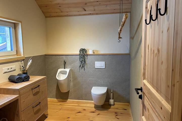 Ganze Wohnung, Ferienwohnung mit Sauna, Garten & Zirbenholz in Bärnau, Naturpark Nördlicher Oberpfälzer Wald