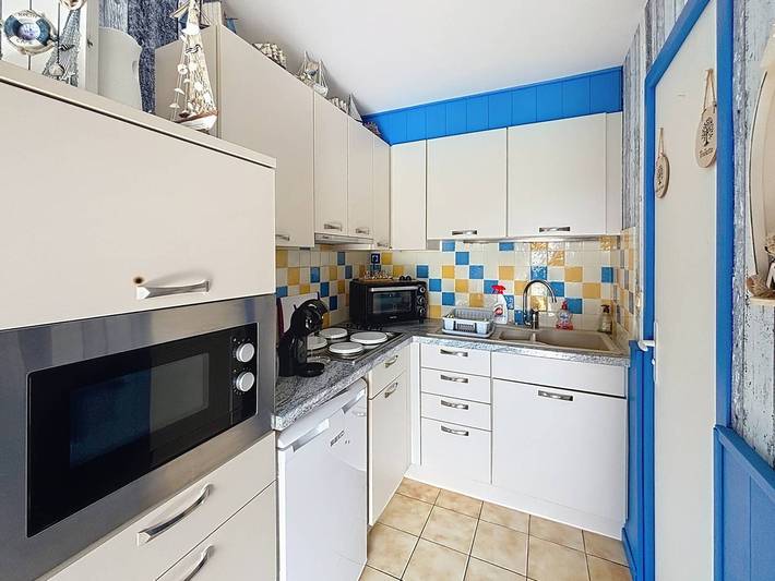 Gîte pour 4 personnes, avec jardin à Merville-Franceville-Plage - 4