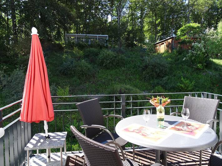 Entire holiday apartment, Villa Lena Ferienwohnung Sonnenschein in Strand Sellin, Sellin