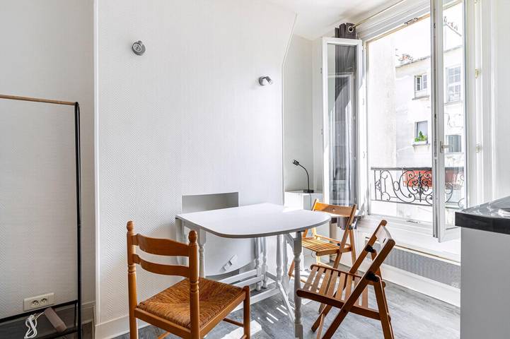 Studio for 2 people in Paris