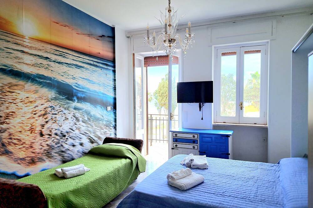 Appartement entier, Appartement à 20 mètres de la plage in Spiaggia di Rivabella, Rivabella