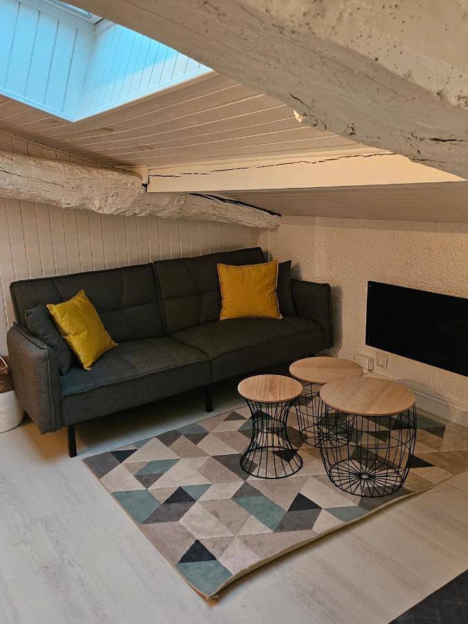 Location de vacances pour 5 personnes, avec terrasse à Barbezieux-Saint-Hilaire - 2
