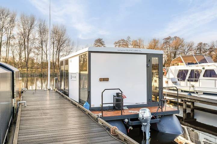 Hausboot für 4 Personen, mit Haustier - 1