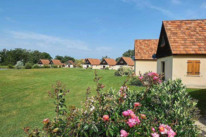 Location de vacances pour 6 personnes, avec Terrasse à Labathude