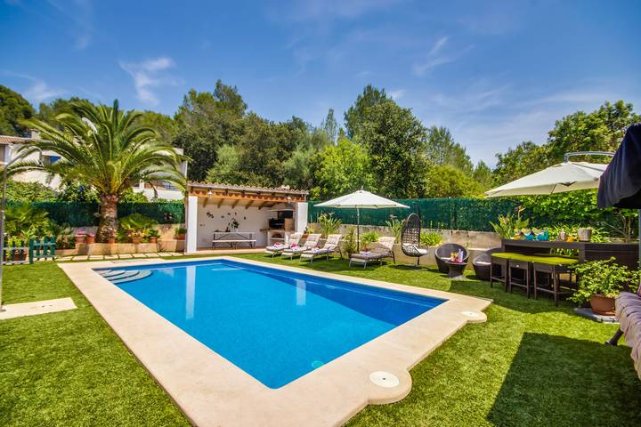 Ferienhaus für 9 Personen, mit Garten - 1