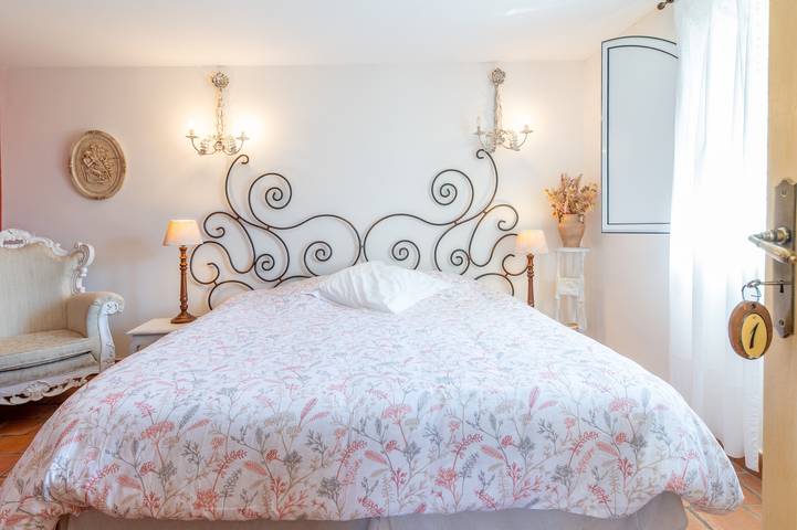 Chambre d’hôte pour 2 personnes, avec jardin et jacuzzi dans Haute-Corse