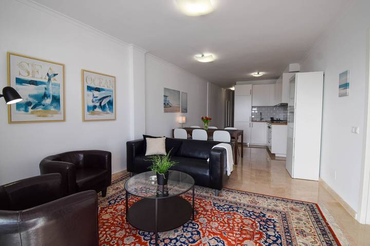 Entire apartment, Modern 3 bedroom apartment next to the beach in La Cala in Playa de La Cala - El Torreón (Mijas), Mijas