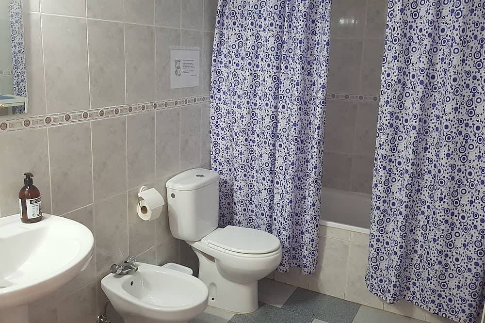 Casa Cañada 2, ideal for couples and small families. in Benamahoma, Grazalema
