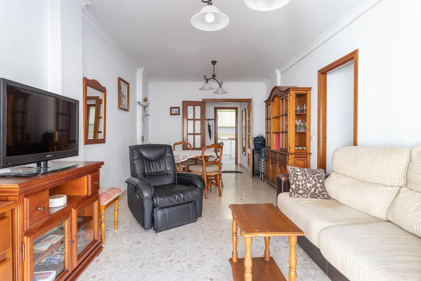 Hel lägenhet, Lägenhet för 8 Personer med balkong in Rio Chillar, Nerja