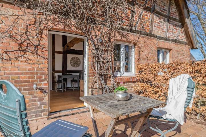 Ferienwohnung für 2 Personen, mit Terrasse und Garten in Lüdersburg