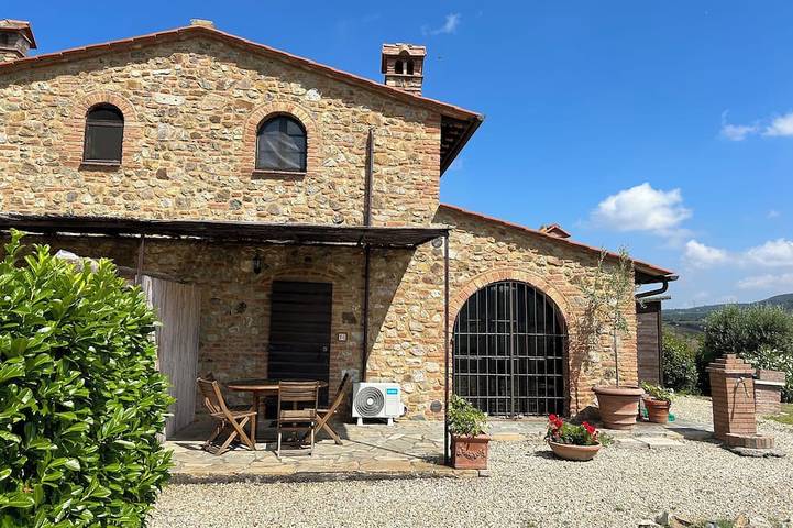 Villa für 6 Personen, mit Pool und Terrasse sowie Garten - 1