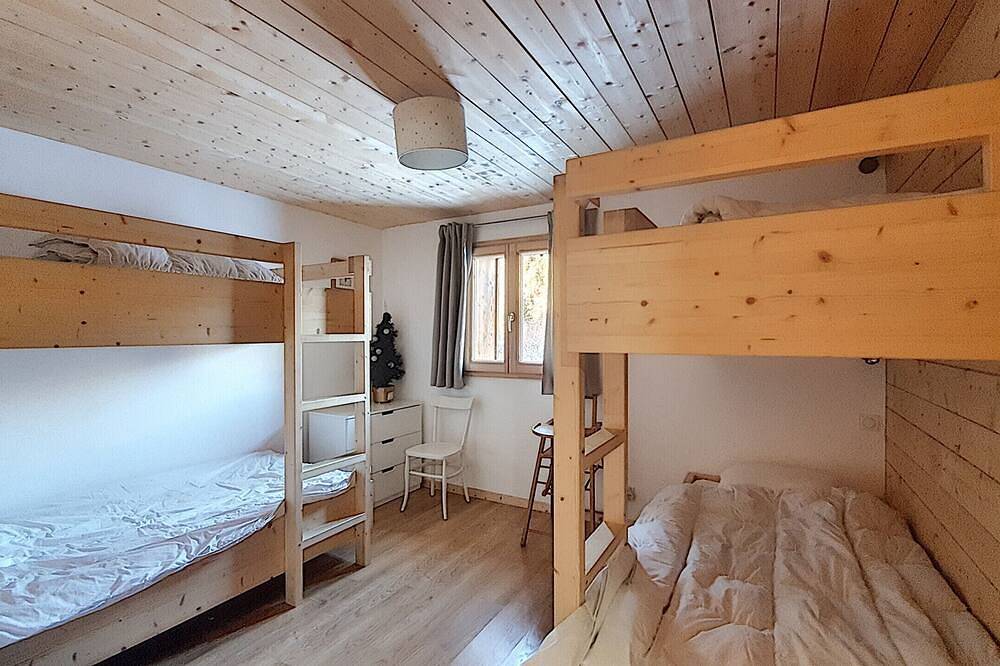 Chalet Cimes C6 - 12 Pers - Sauna- Wifi - Saint Jean D'Aulps Resort in Saint-Jean-d'Aulps, Les Portes du Soleil