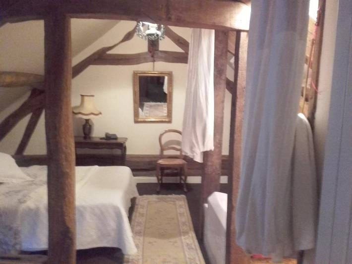 Chambre d’hôte pour 2 personnes, avec Terrasse et Jardin