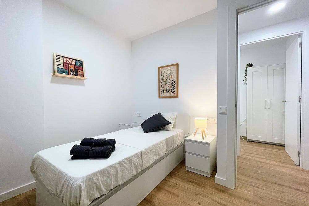 Apartamento entero, Apartamento para alquiler temporal en Terrassa in Tarrasa, Interior de Barcelona