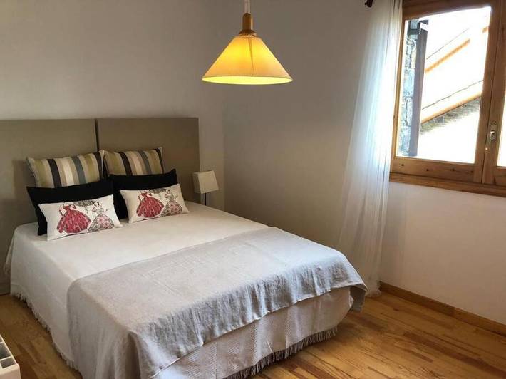 Casa rural para 8 personas, con Terraza además de Jardín y Vistas en Baixa Cerdanya - 4