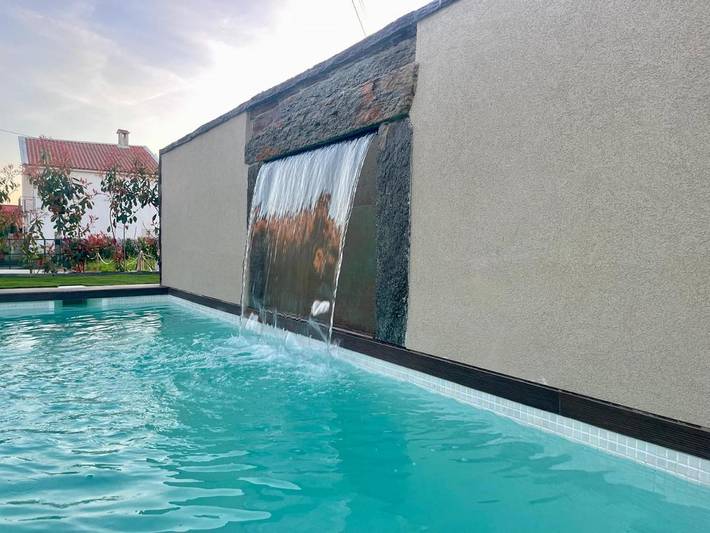 Location de vacances pour 2 personnes, avec piscine et jardin ainsi que vue et bassin pour enfant dans Mogadouro - 3