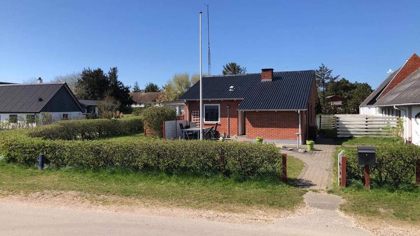 Ferienwohnung für 6 Personen, mit Terrasse und Garten in Mandø