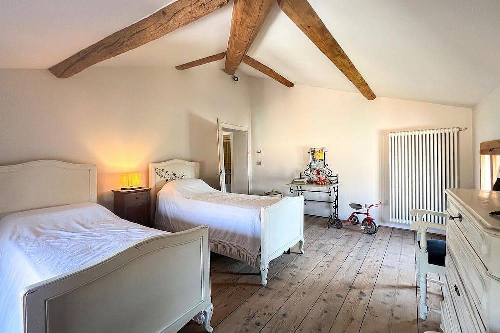 Prachtig huis in pacengo di lazise vr in Lazise, Garda Bergen