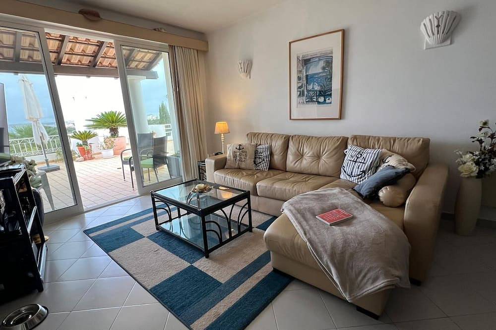 Hel leilighet, Ferragudo, drøm sted, leilighet med havutsikt og god plass, 100 kvm terrasse in Ferragudo, Faro-distriktet