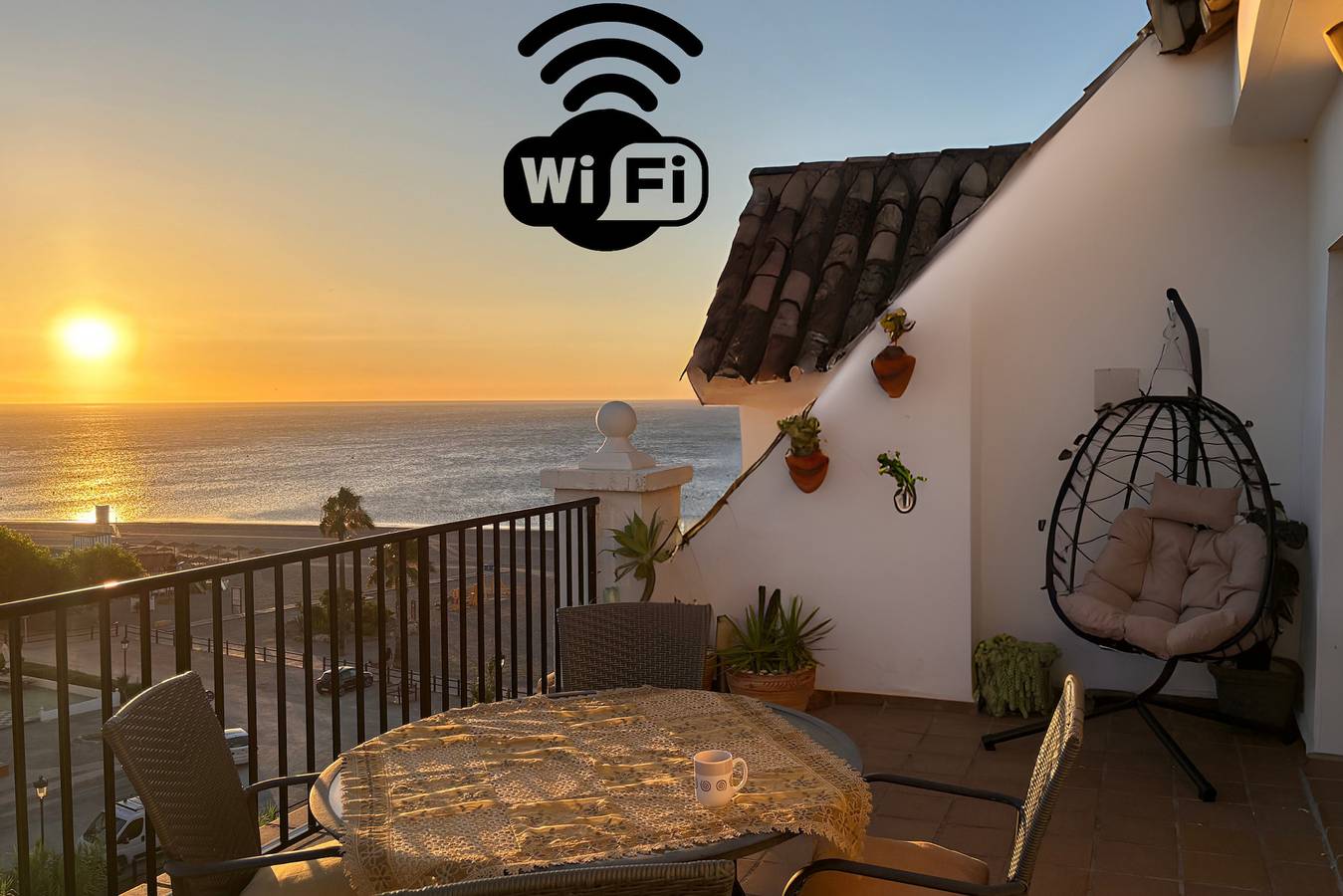 Ganze Wohnung, Ferienwohnung für 4 Personen mit Terrasse in Puerto de la Duquesa, Manilva