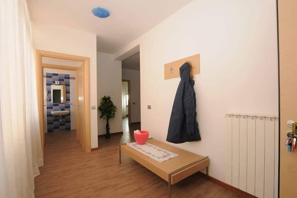 Apartamento entero, Sesto San Giovanni: apartamento en una residenciaapartamento en una residencia in Sesto San Giovanni, Provincia de Milan