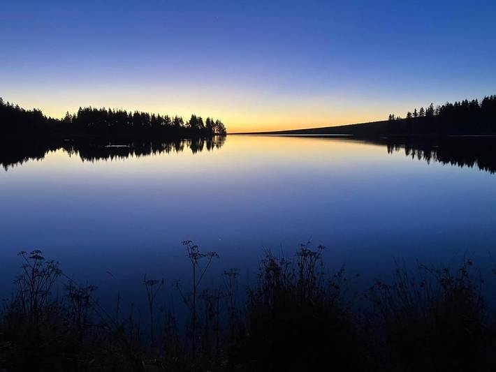 Location de vacances pour 6 personnes, avec terrasse et jardin, animaux acceptés à Rochefort-Montagne - 4