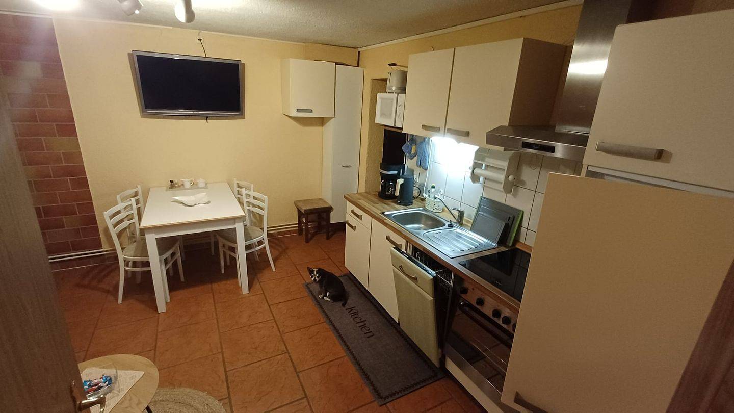 Apartamento entero, Komfortable Ferienwohnung mit Terrasse, Kamin und Gartenmöbeln in Plau am See in Plau am See, Región de Ludwigslust-Parchim
