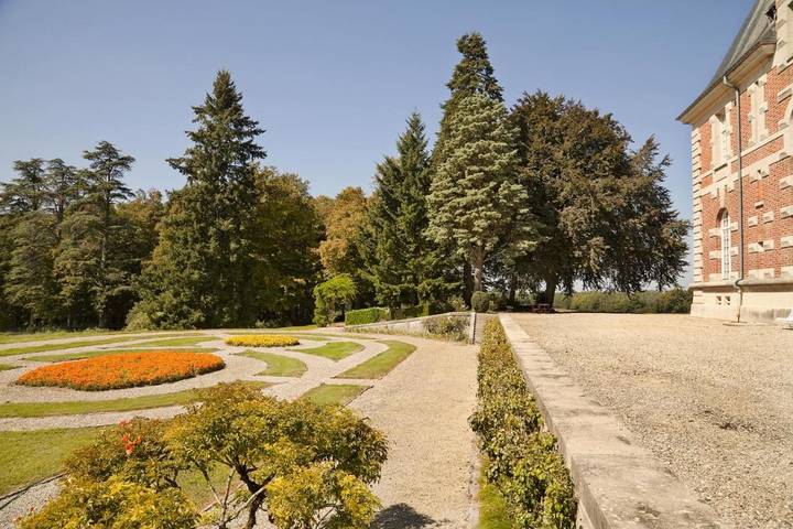 Chambre d’hôte pour 30 personnes, avec vue dans l' Ain - 2