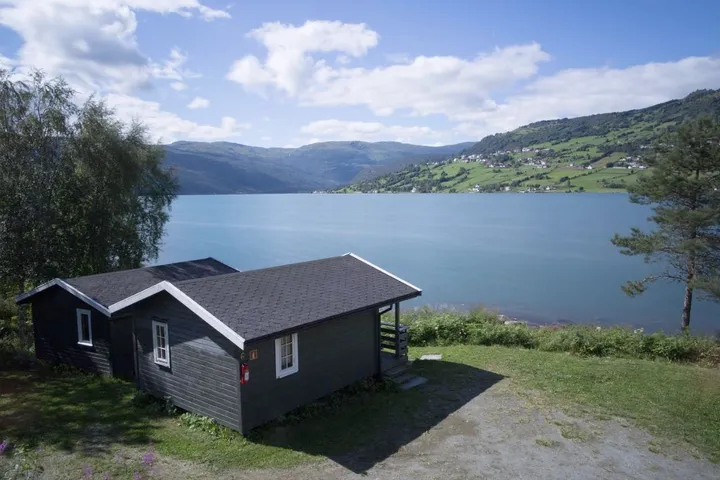 Ferienpark für 6 Personen, mit Terrasse und Seeblick sowie Ausblick - 1
