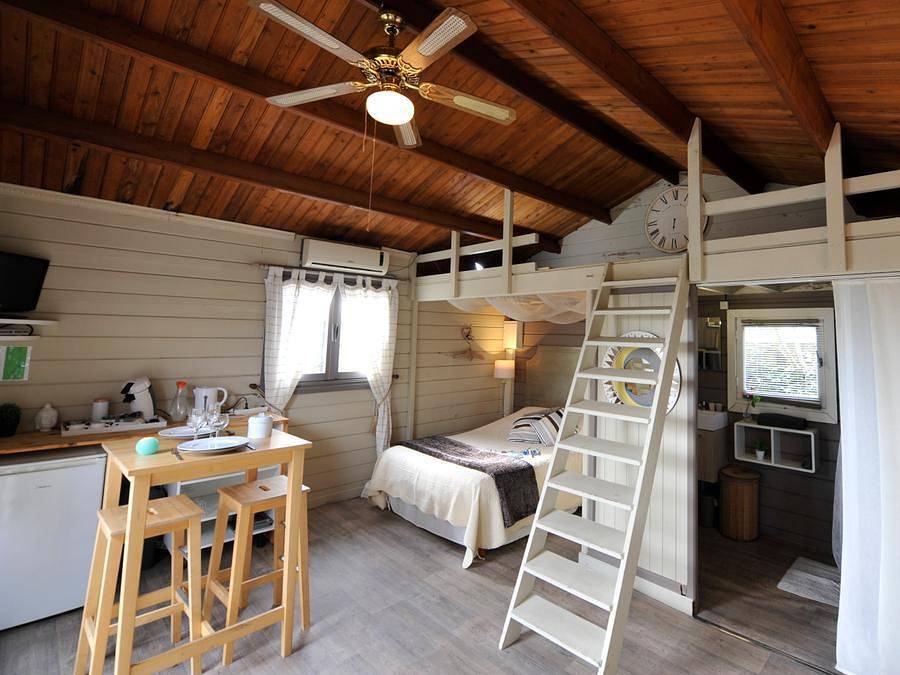 Camping Préjoly - Chambre 2 personnes - Chambre d'hôte 1 chambre 2 personnes in Hondschoote, Région de Dunkerque