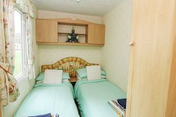 Static Caravan for 6 People in Shropshire, West Midlands, Photo 3