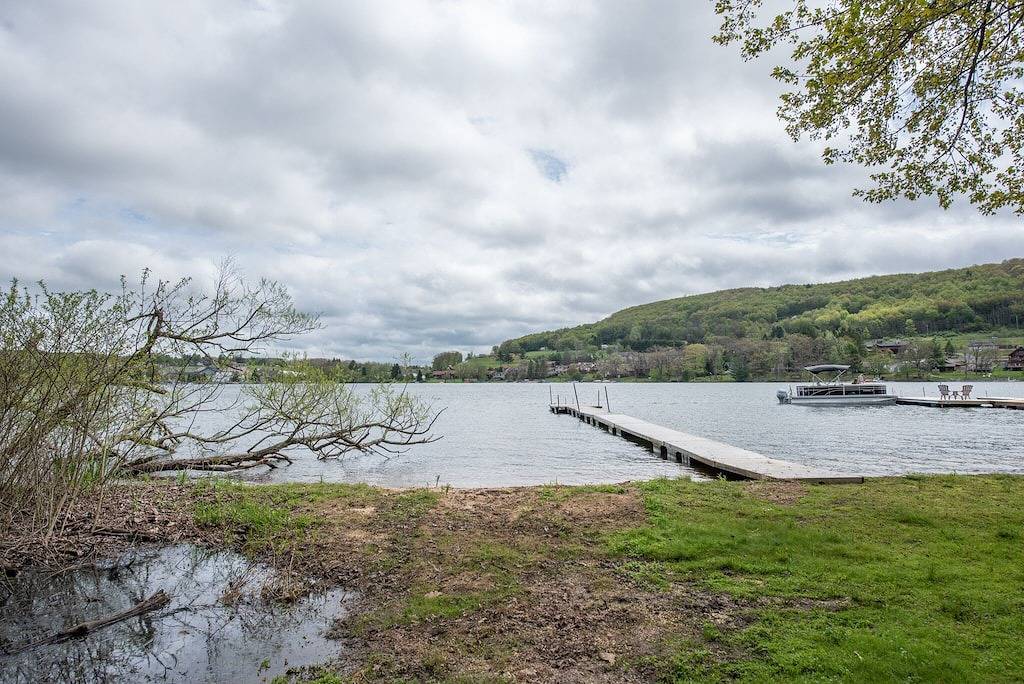 Dream Catcher - 4 Schlafzimmer am See vor dem Wisp Resort in McHenry, Deep Creek Lake