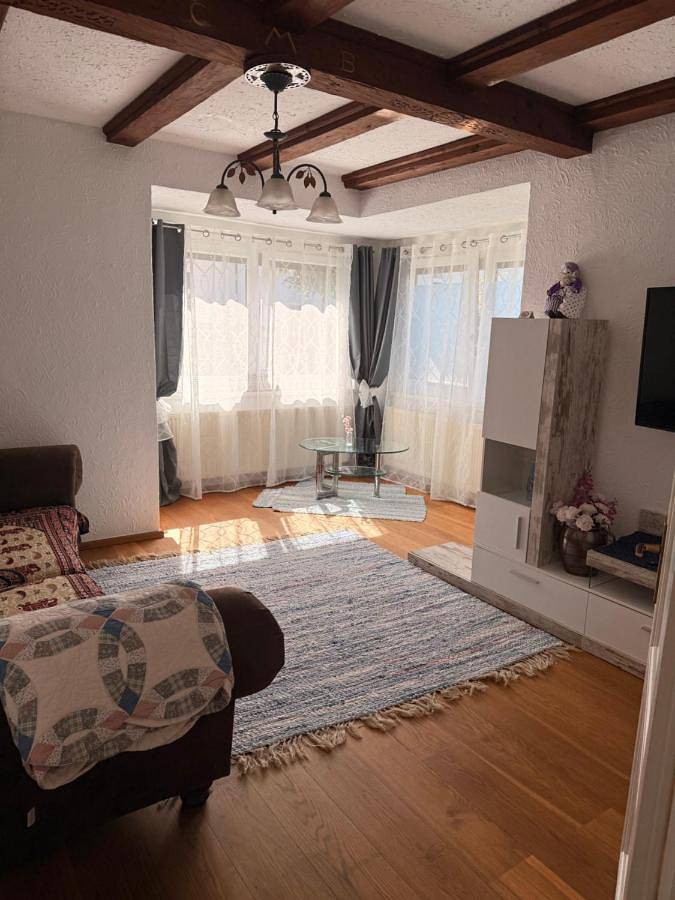 Ferienwohnung für 3 Personen, mit Garten und Sauna, mit Haustier in Gmunden