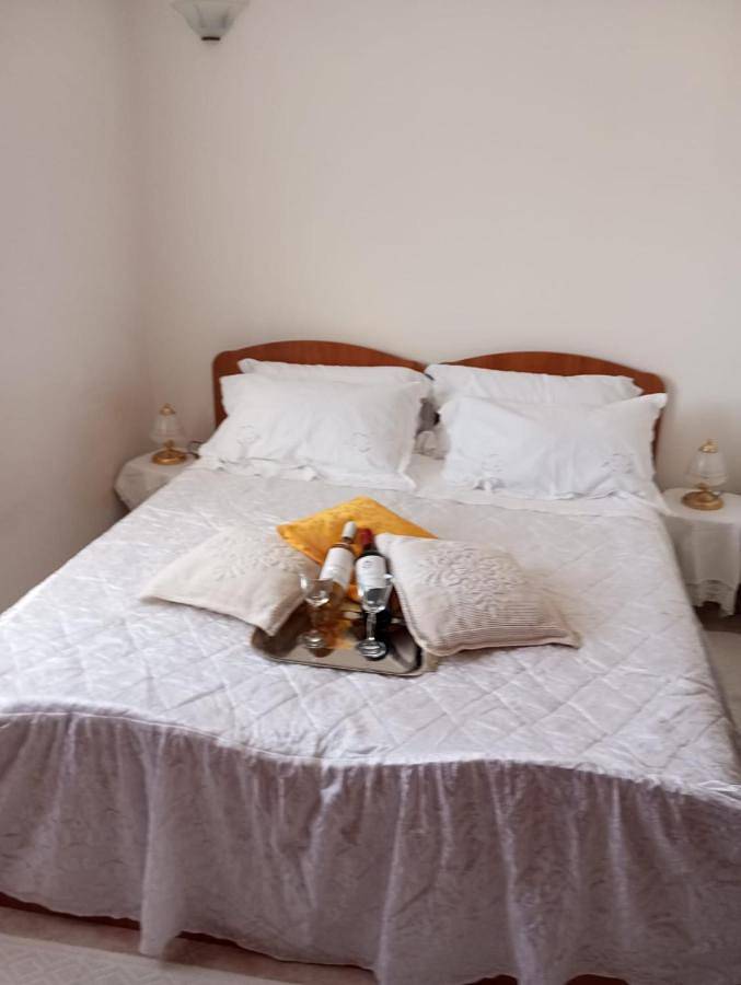 B&b per 2 persone, con Balcone e Terrazza nonché Giardino e Panorama a Muravera
