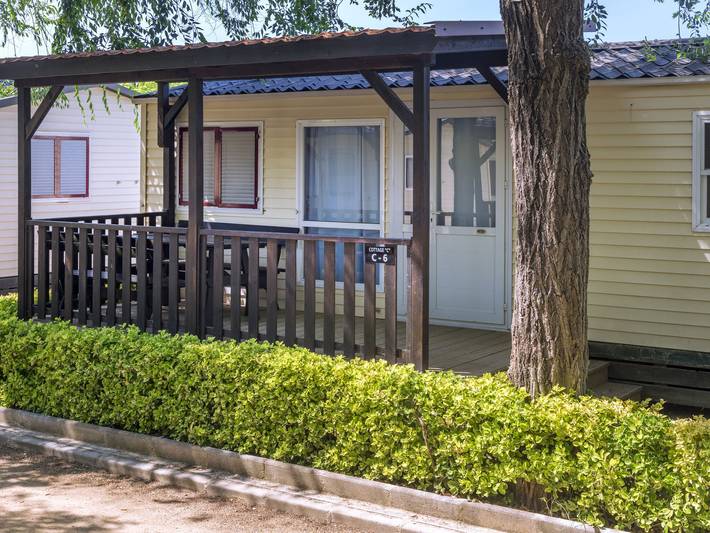 Casa rural para 2 personas, con piscina y terraza - 1