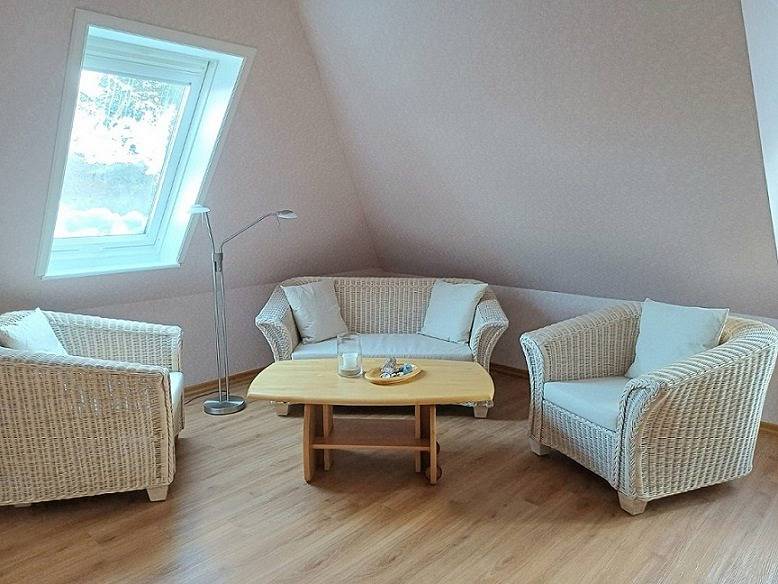 Ganze Ferienwohnung, Haus Strandläufer - 3-Raum-Fewo 3145 - 1 in Wittdün, Amrum