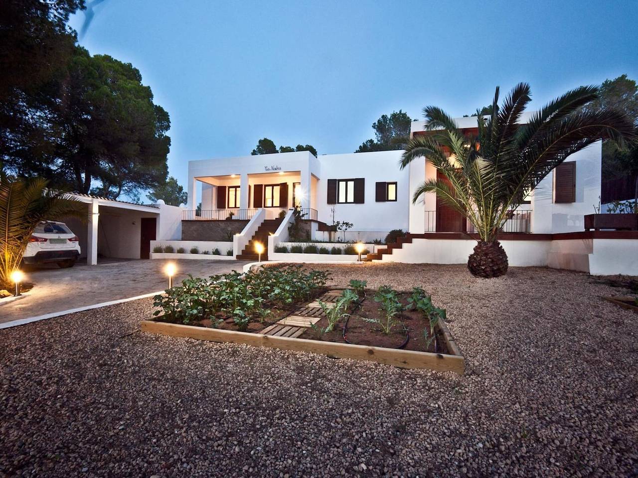Beachfront villa with saltwater pool in San José (Ibiza), Sant Josep de sa Talaia