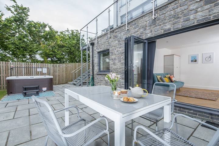 Holiday rental for 8 people in Broad Haven