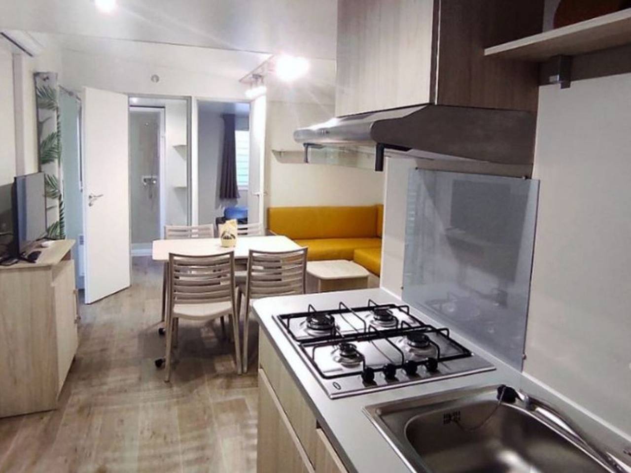 Mobile home 4 pers - Terrace - Challes-les-Eaux in Challes-les-Eaux, Chambéry region